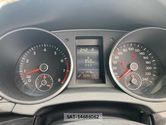 VolksWagen GOLF 2009-06 7563083-16