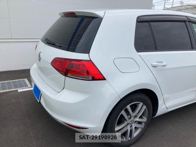 VolksWagen GOLF 2013-09 7621318-3