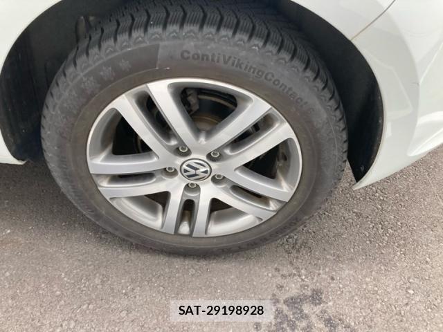 VolksWagen GOLF 2013-09 7621318-8