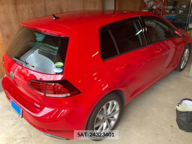 VolksWagen GOLF 2019-02 7621319-5