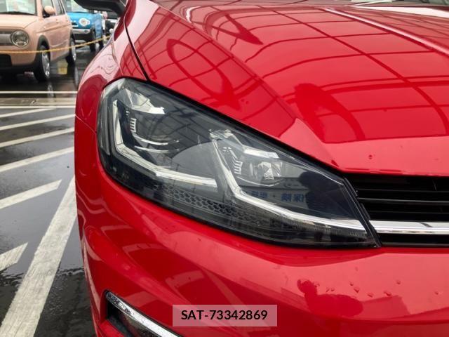 VolksWagen GOLF 2018-08 7730703-2