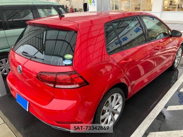 VolksWagen GOLF 2018-08 7730703-5