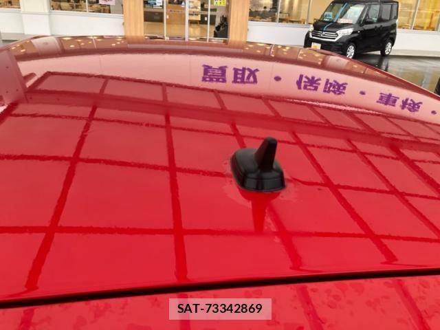VolksWagen GOLF 2018-08 7730703-7