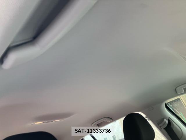 VolksWagen GOLF 2017-11 7730705-10