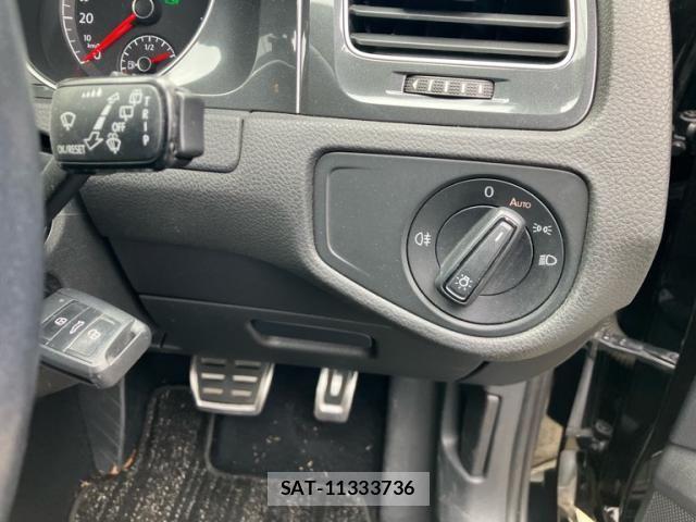 VolksWagen GOLF 2017-11 7730705-13