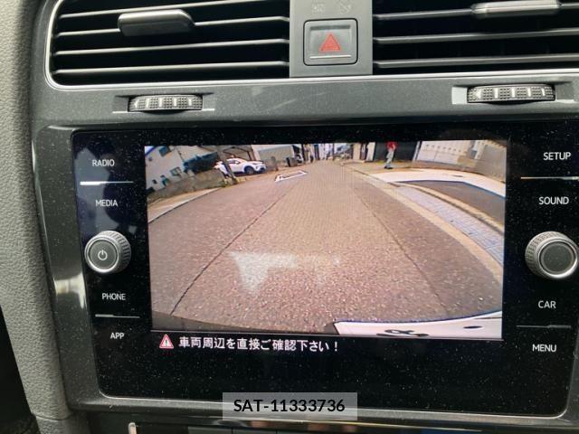 VolksWagen GOLF 2017-11 7730705-16