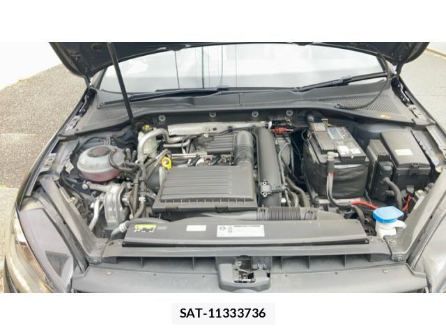 VolksWagen GOLF 2017-11 7730705-21