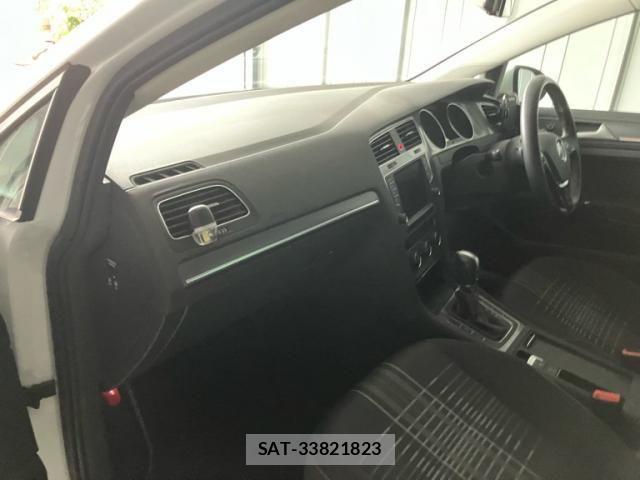VolksWagen GOLF 2015-10 7730704-10