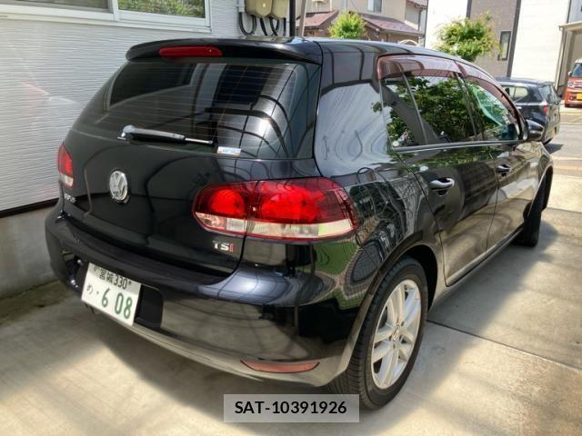 VolksWagen GOLF 2011-08 7790496-4