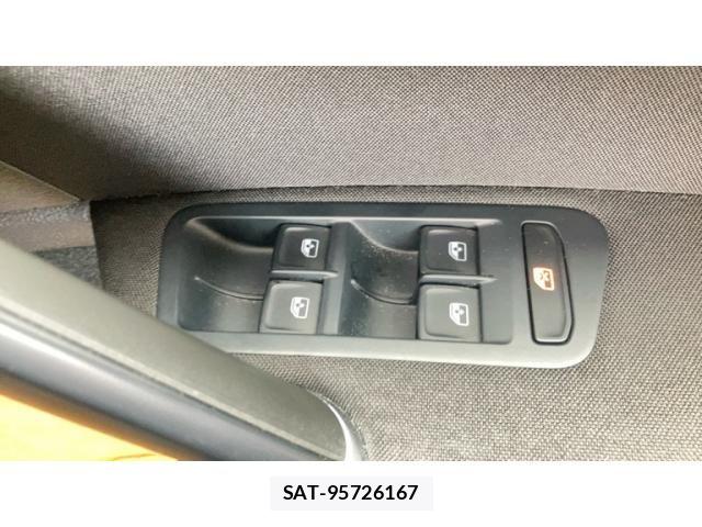 VolksWagen GOLF 2019-11 7790497-20