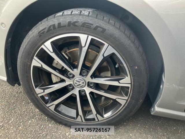VolksWagen GOLF 2019-11 7790497-5