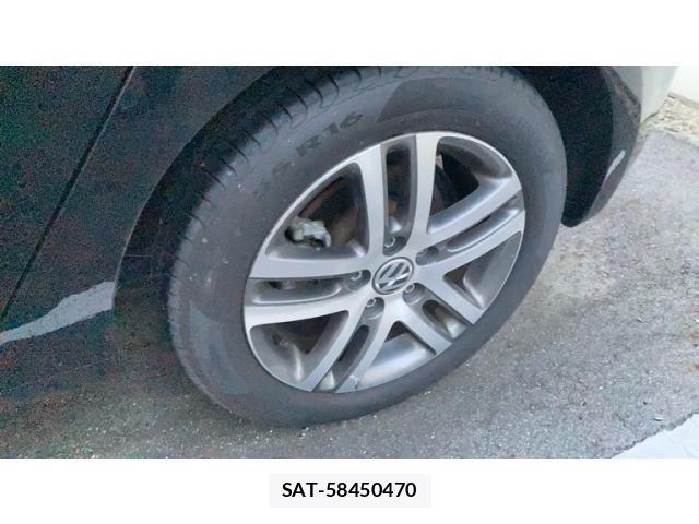 VolksWagen GOLF 2010-03 7880472-21