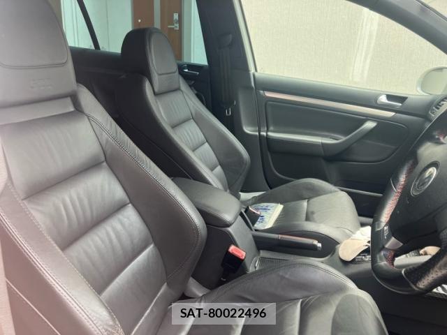 VolksWagen GOLF 2008-03 7880470-12