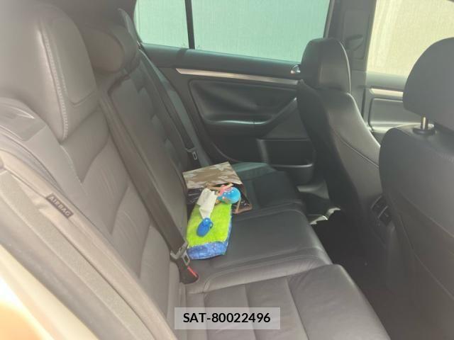 VolksWagen GOLF 2008-03 7880470-13