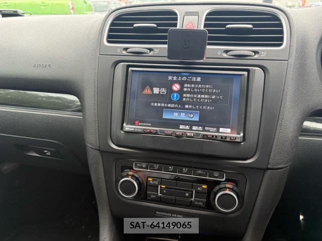VolksWagen GOLF 2010-11 7880469-18