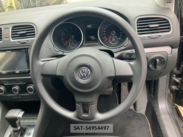 VolksWagen GOLF 2010-04 7903626-12