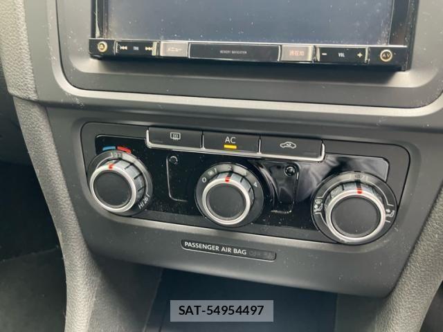 VolksWagen GOLF 2010-04 7903626-19