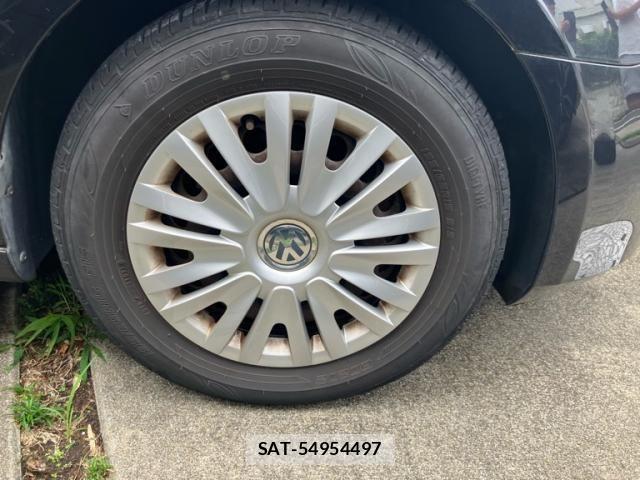 VolksWagen GOLF 2010-04 7903626-7