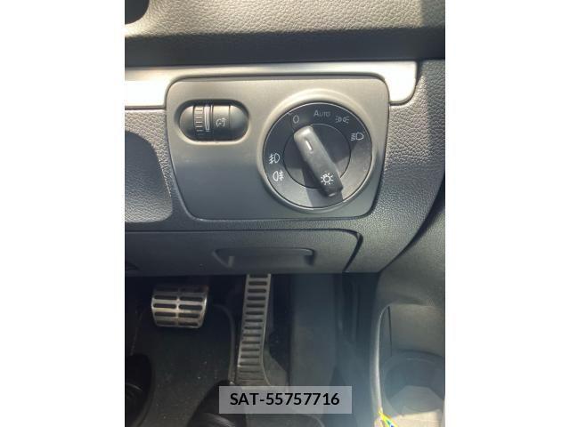 VolksWagen GOLF 2009-04 8039167-10