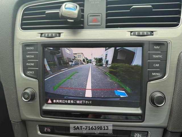 VolksWagen GOLF 2015-08 8039163-19