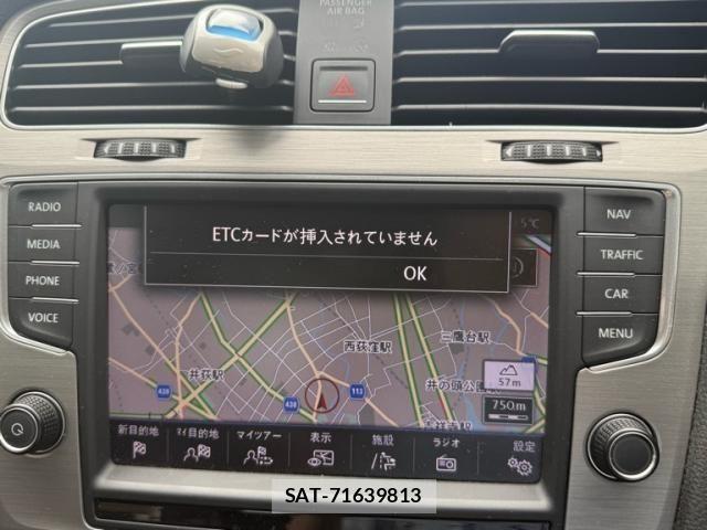VolksWagen GOLF 2015-08 8039163-20