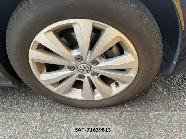 VolksWagen GOLF 2015-08 8039163-5