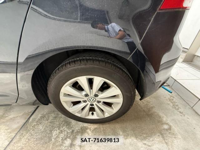 VolksWagen GOLF 2015-08 8039163-6