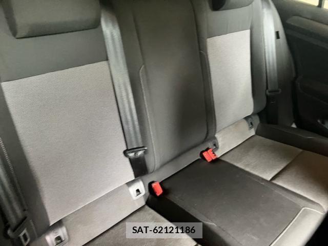 VolksWagen GOLF 2015-03 8039166-14