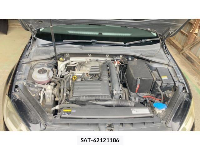 VolksWagen GOLF 2015-03 8039166-20