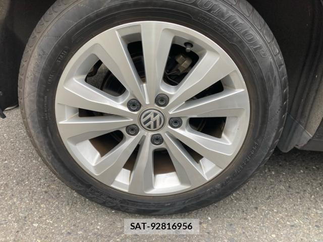 VolksWagen GOLF 2013-08 8039165-8