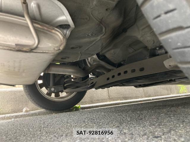VolksWagen GOLF 2013-08 8039165-12