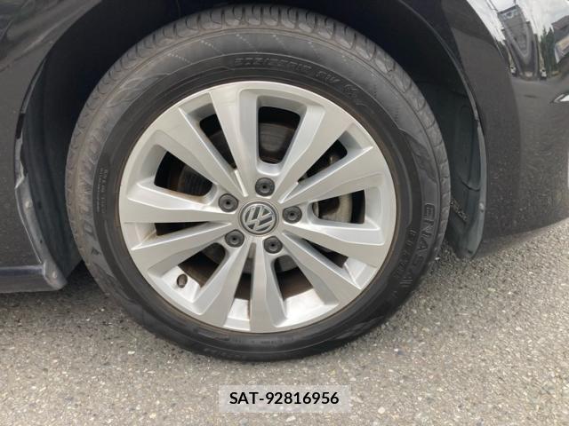 VolksWagen GOLF 2013-08 8039165-7