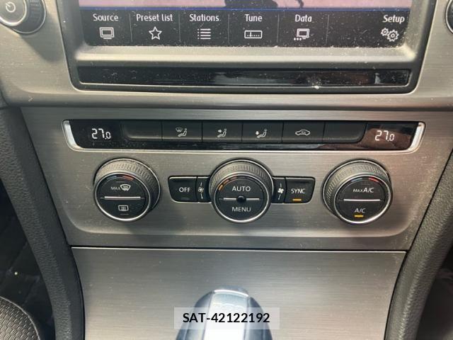VolksWagen GOLF 2016-11 8039164-18