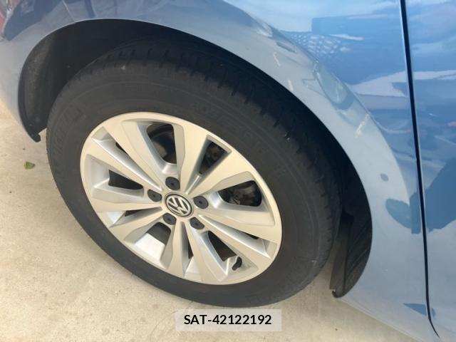 VolksWagen GOLF 2016-11 8039164-5