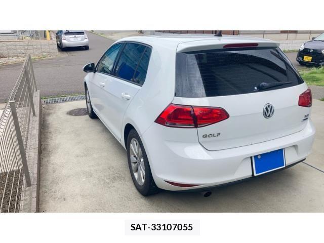 VolksWagen GOLF 2016-02 8075269-5