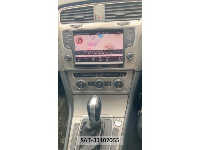 VolksWagen GOLF 2016-02 8075269-7