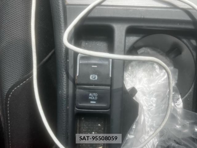 VolksWagen GOLF 2016-02 8076131-12