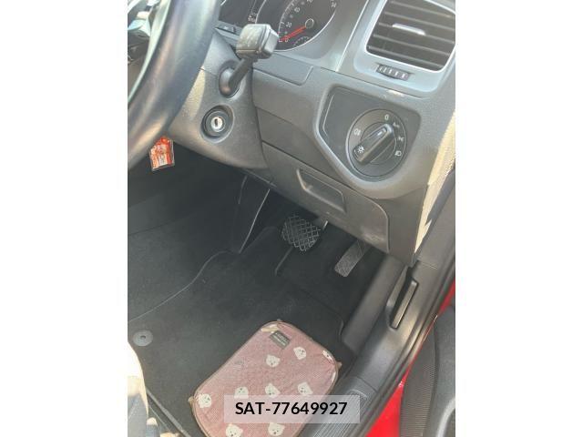 VolksWagen GOLF 2016-05 8102698-14