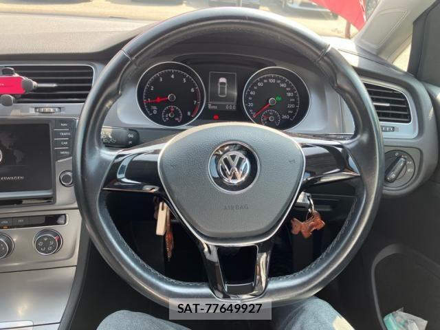 VolksWagen GOLF 2016-05 8102698-15