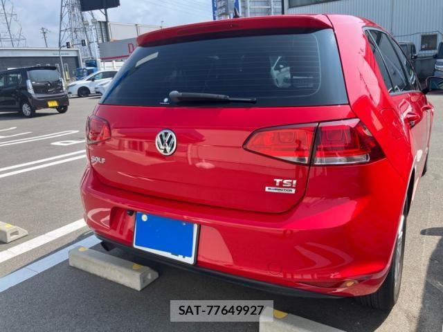 VolksWagen GOLF 2016-05 8102698-2