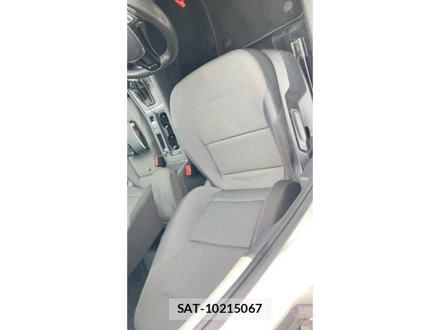 VolksWagen GOLF 2014-05 8102699-12