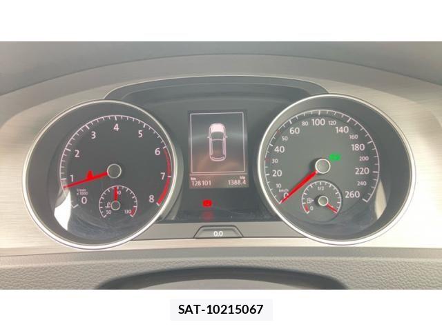 VolksWagen GOLF 2014-05 8102699-14