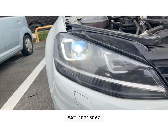VolksWagen GOLF 2014-05 8102699-21