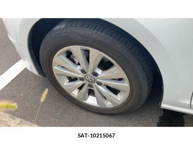 VolksWagen GOLF 2014-05 8102699-5