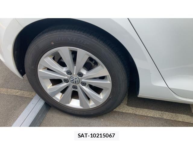 VolksWagen GOLF 2014-05 8102699-7
