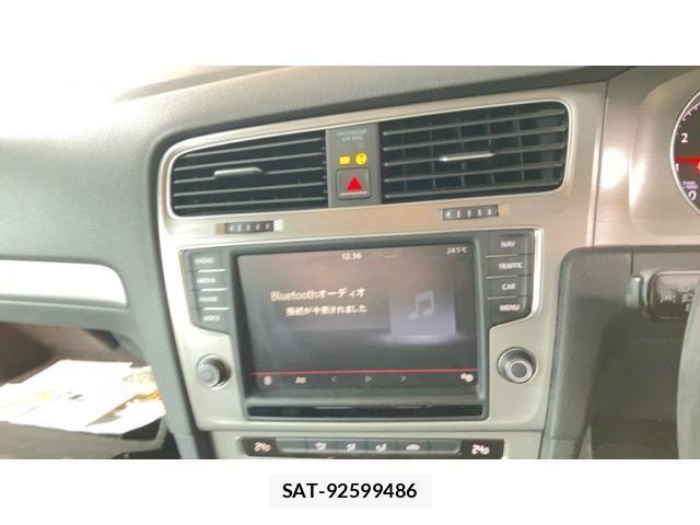VolksWagen GOLF 2015-03 8102697-11