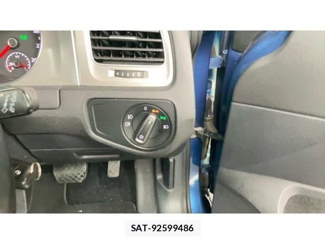 VolksWagen GOLF 2015-03 8102697-7