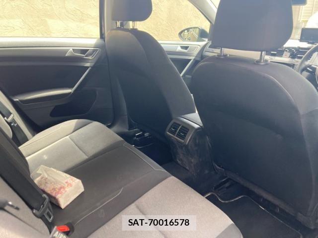 VolksWagen GOLF 2015-06 8132978-10