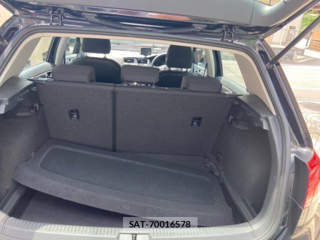 VolksWagen GOLF 2015-06 8132978-8