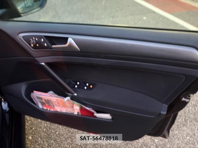 VolksWagen GOLF 2013-11 8132980-12